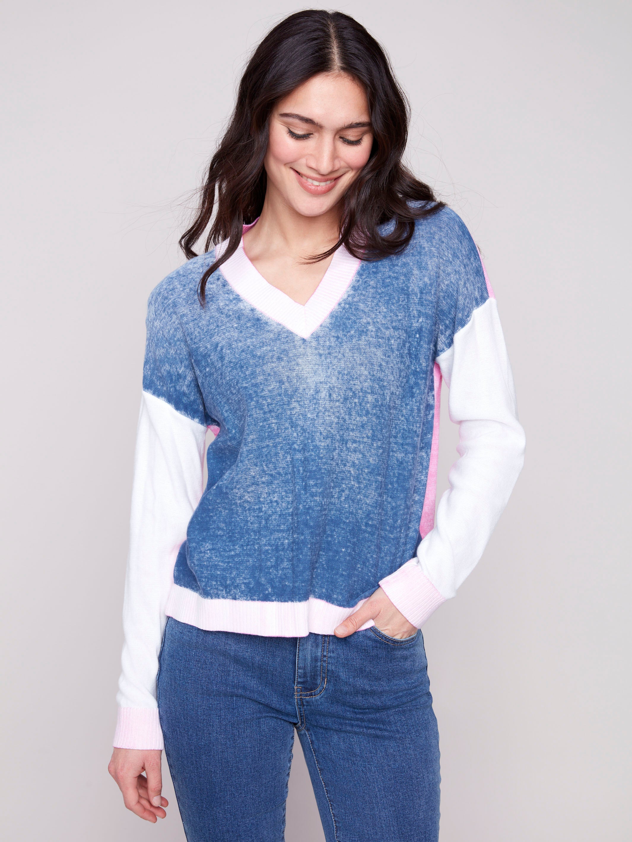Color Block V-Neck Sweater - Denim