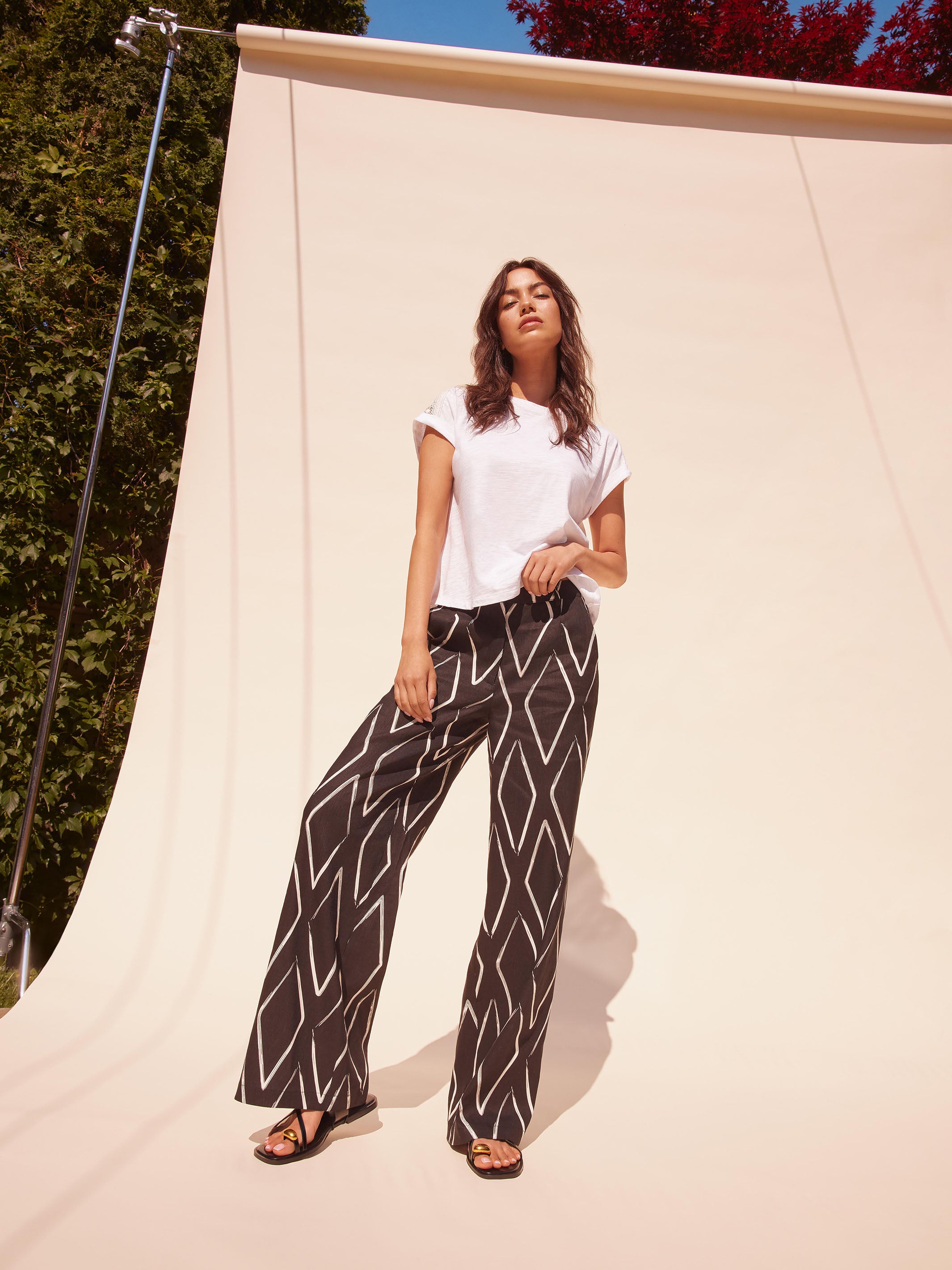 Printed Linen Blend Pants - Diamonds