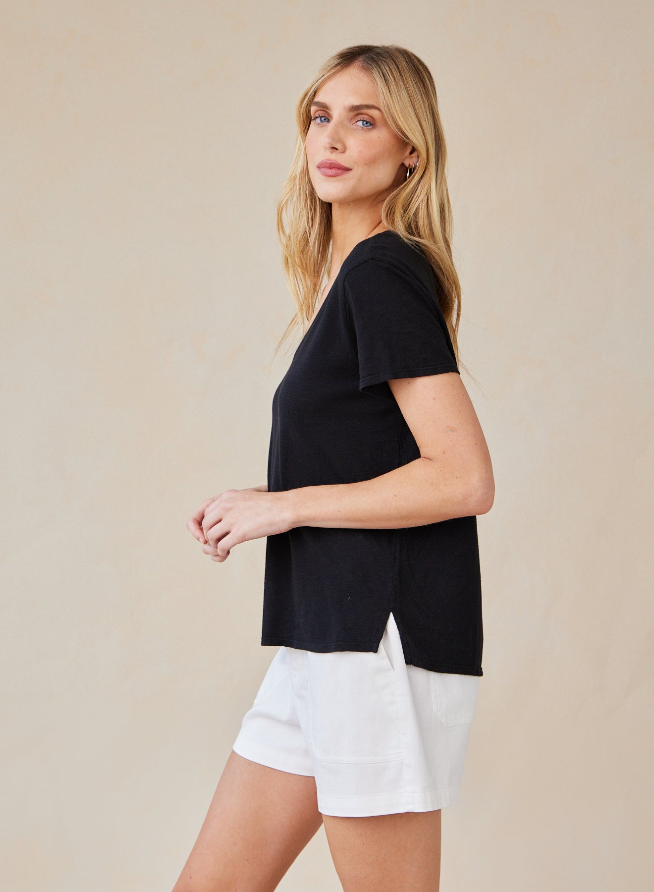 Side Slit V-Neck Tee - Black