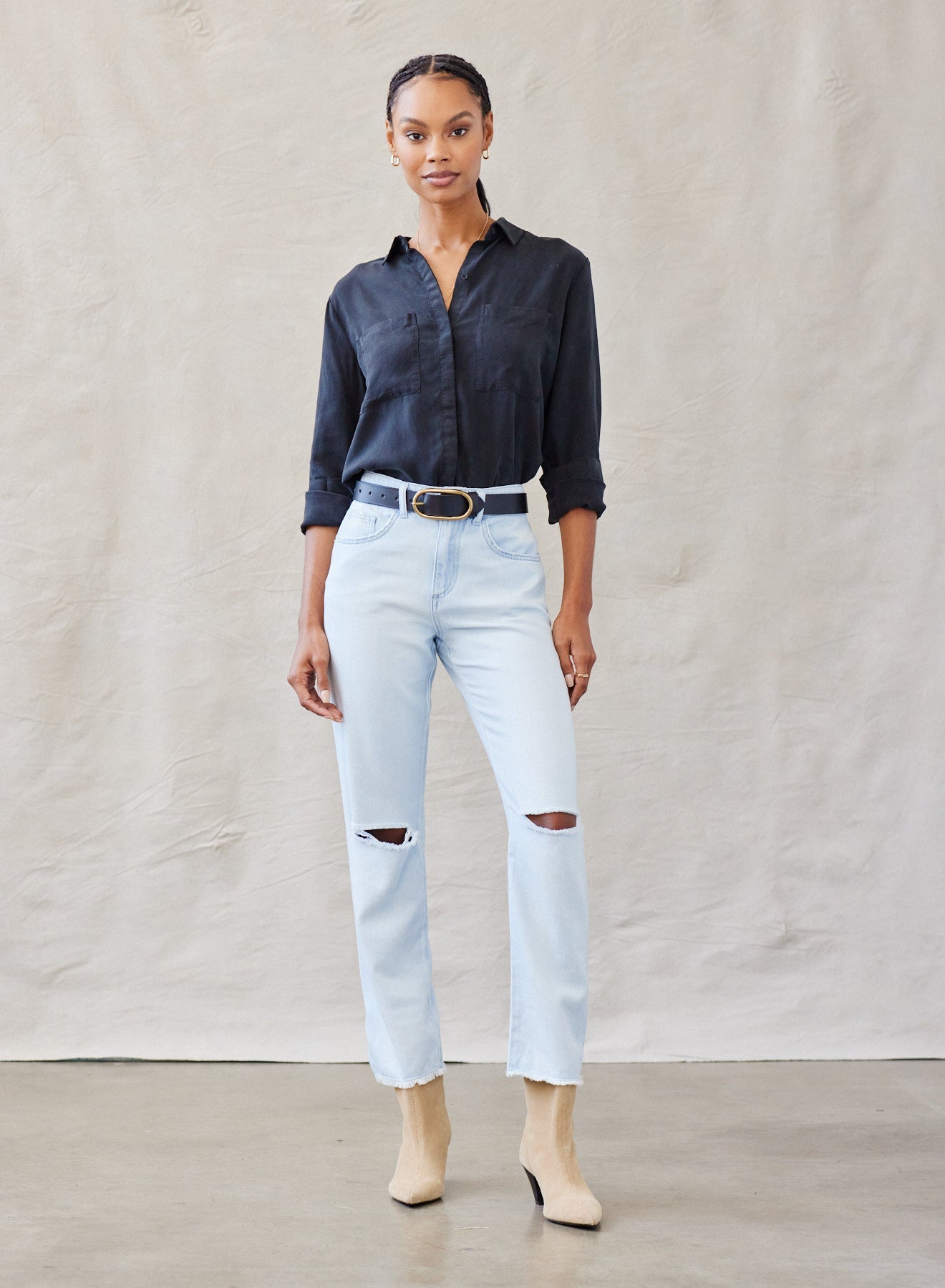 Two Pocket Classic Button Down - Vintage Black