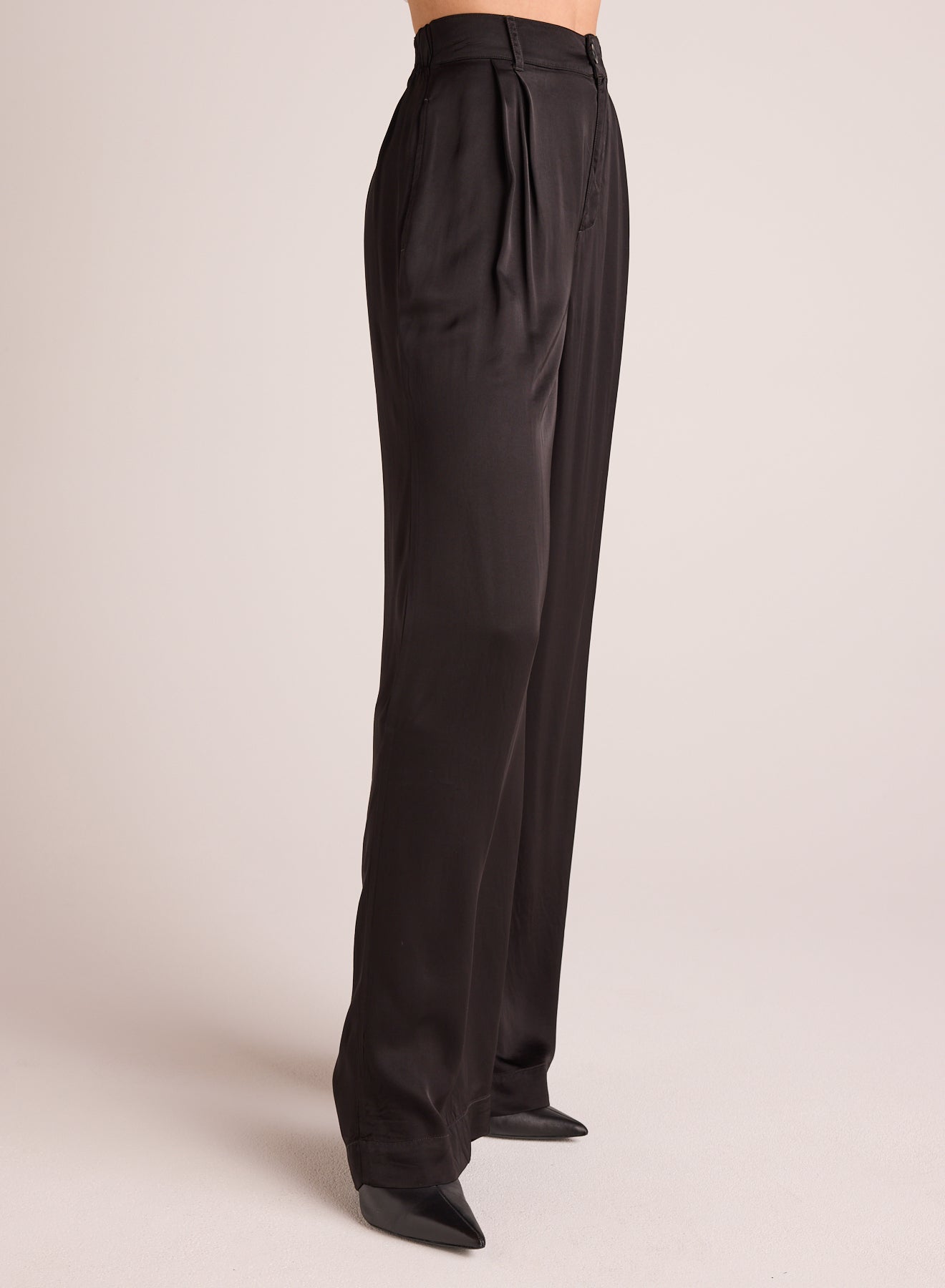 Pleated Wide Leg Trouser - Black