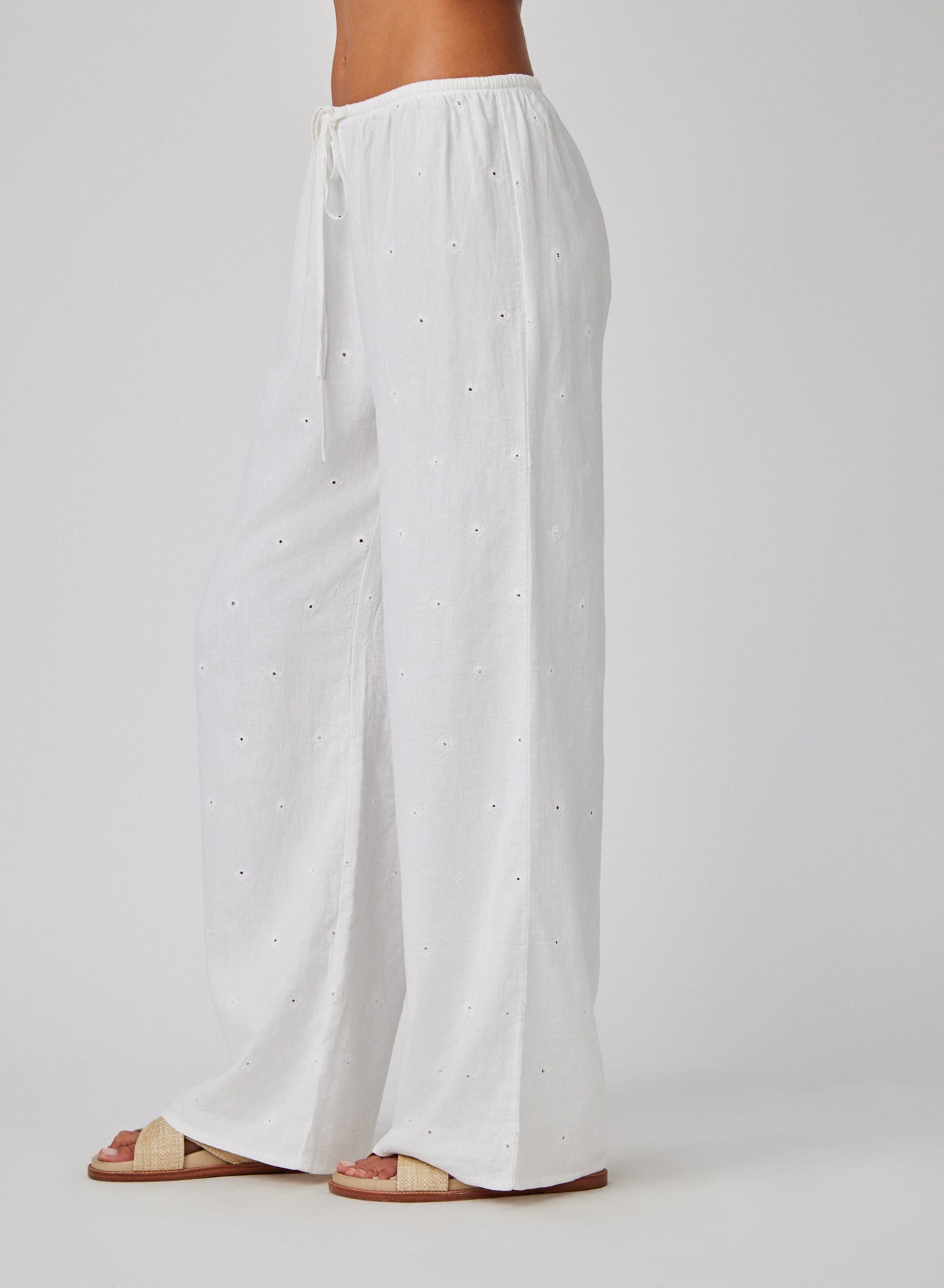 Embroidery Wide Leg Pant - White