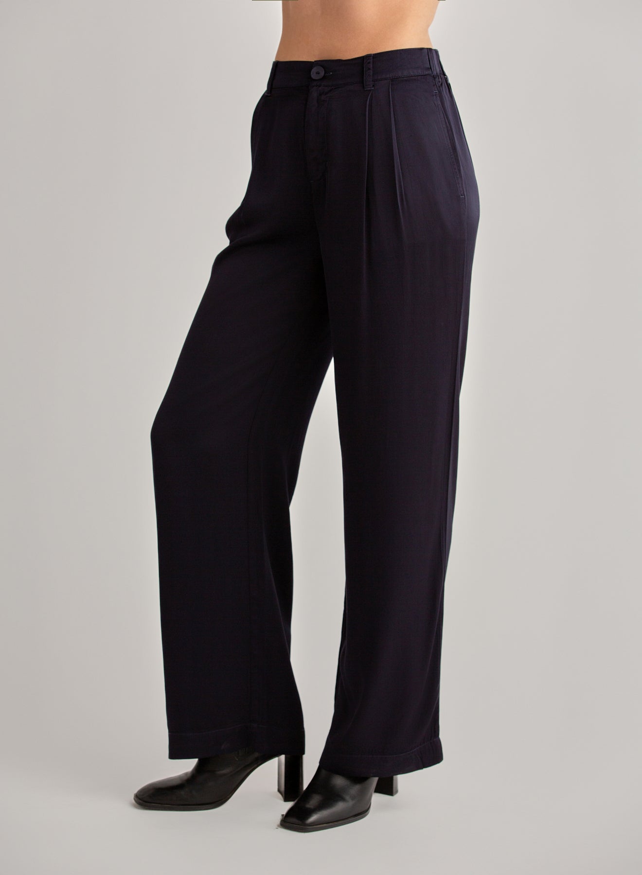 Pleated Wide Leg Trouser - Navy Eclipse
