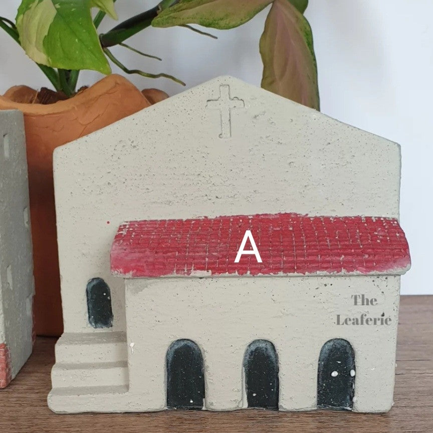 Sovana House Flowerpot