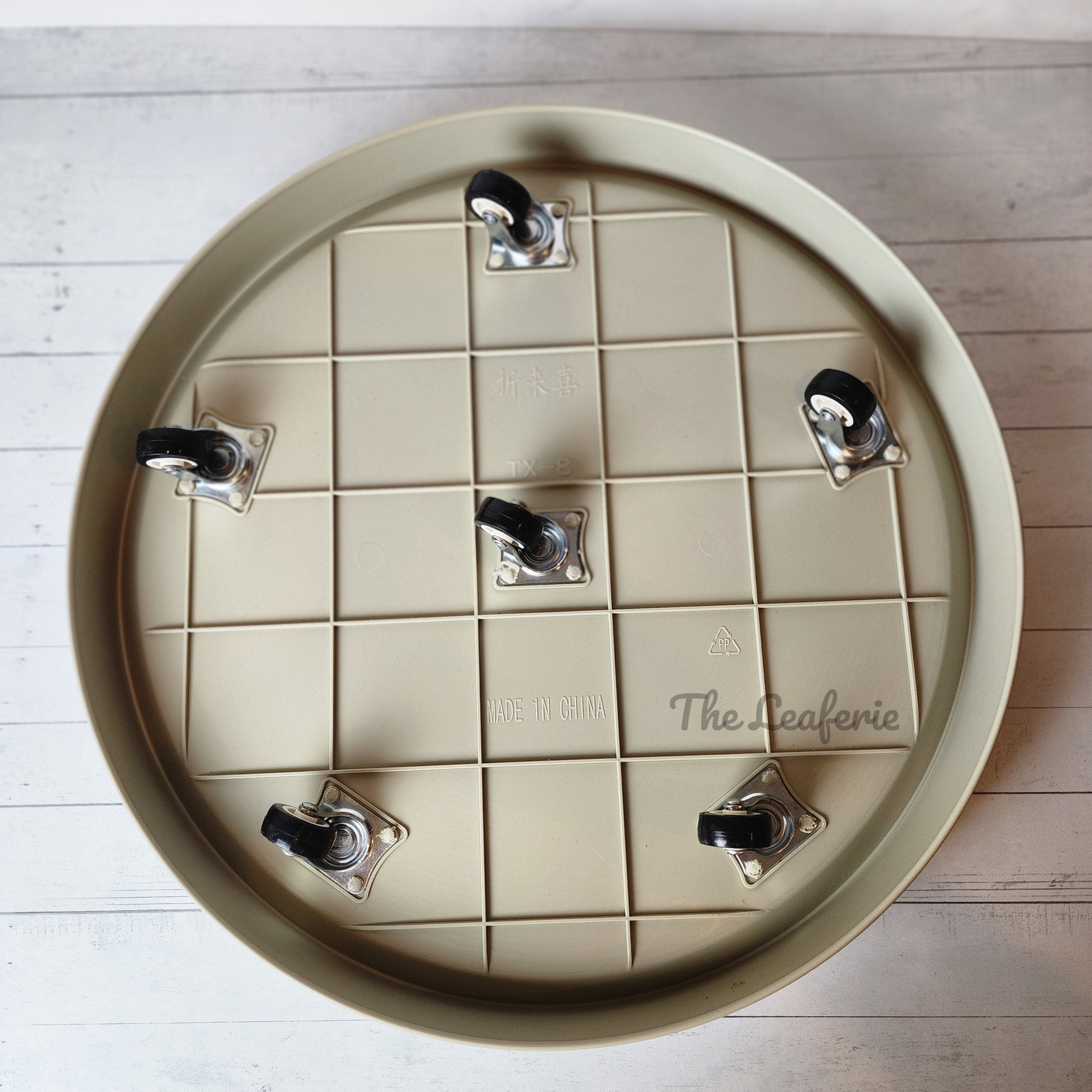 Round Movable Tray with Invisible wheels (5 Sizes)