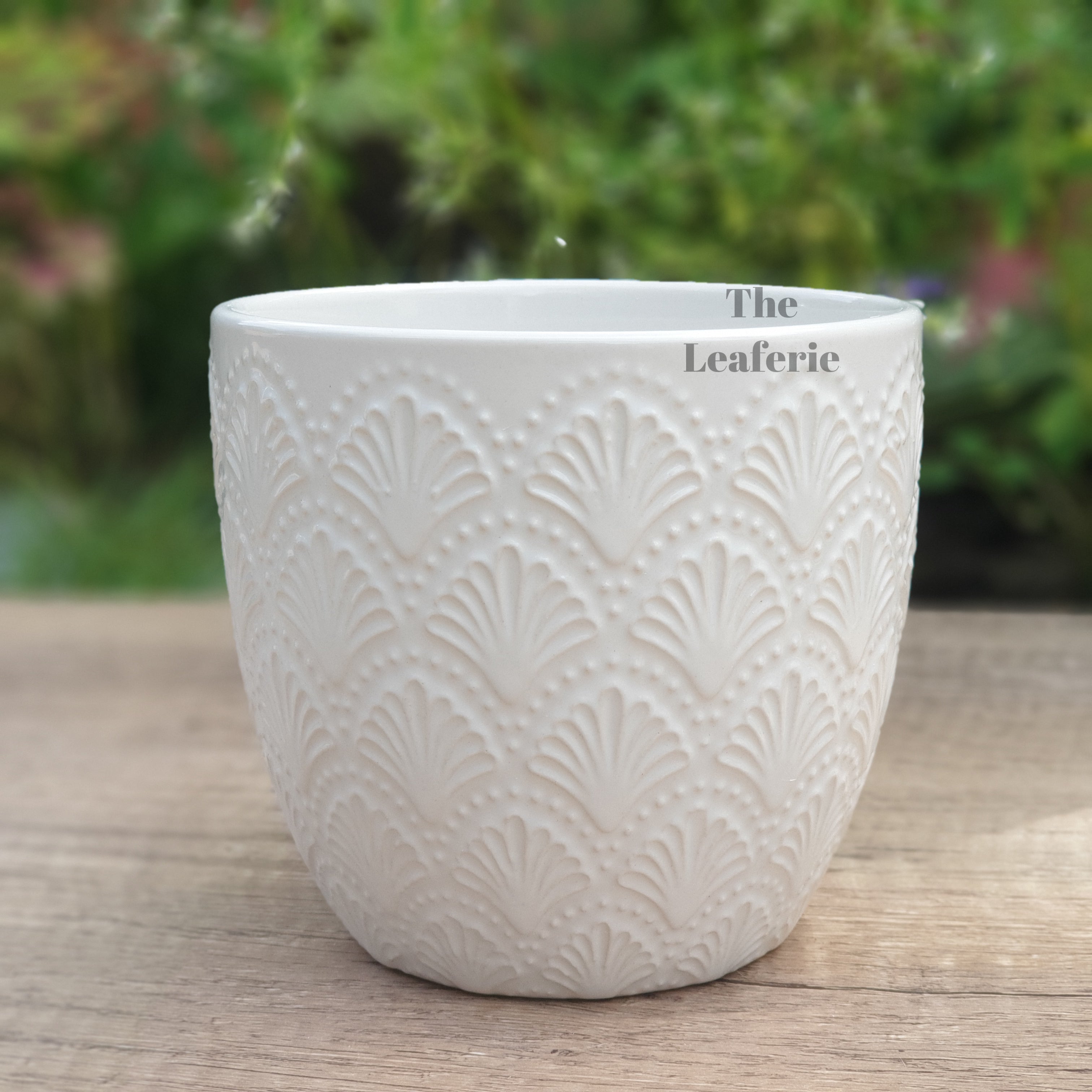 Lolia Flowerpot