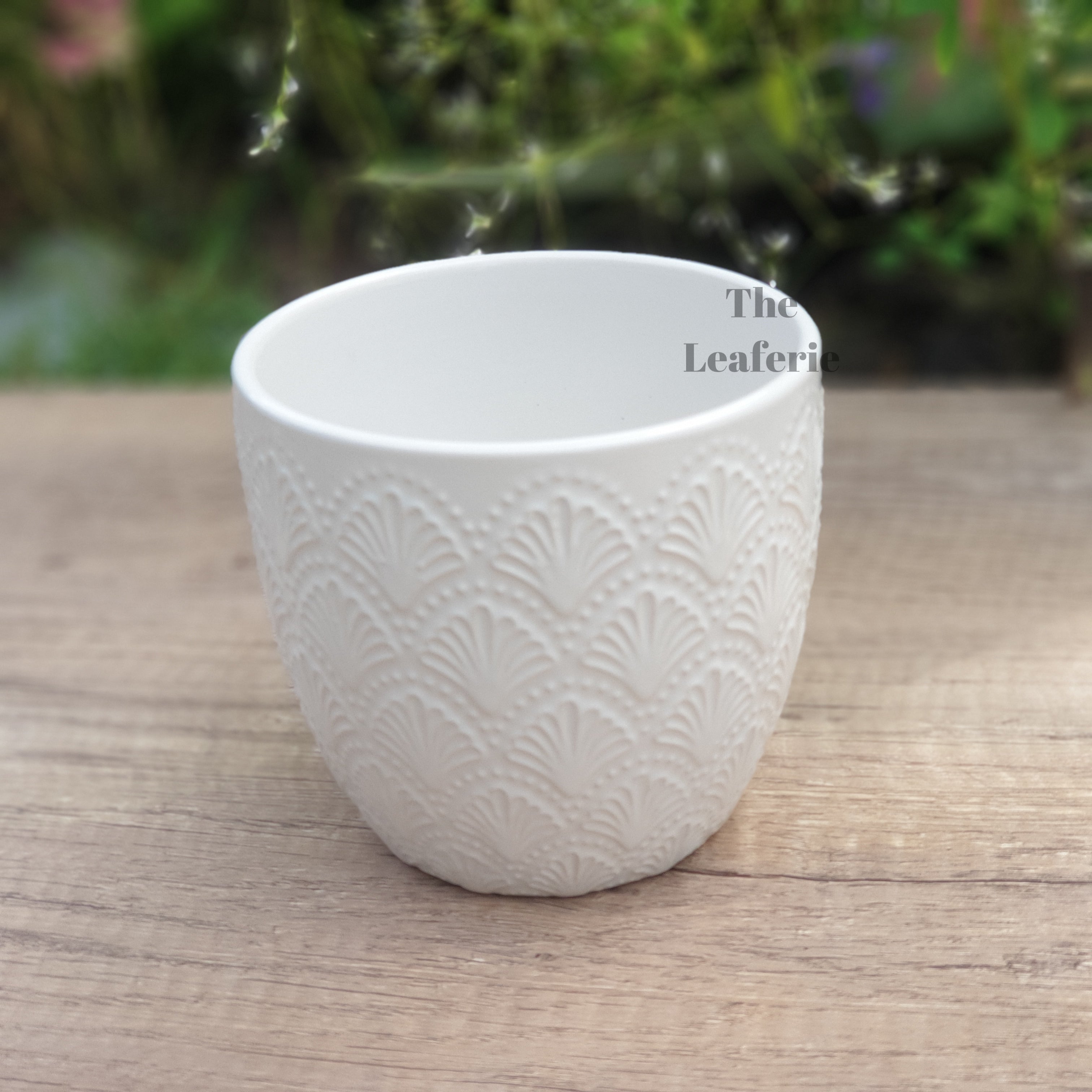 Lolia Flowerpot