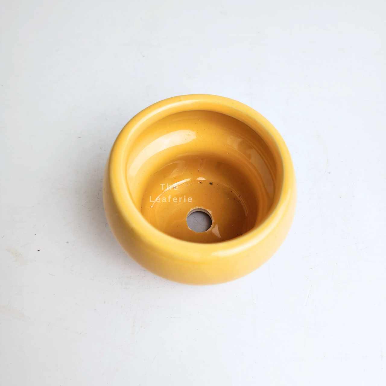 Liv Flowerpot (3 colours)