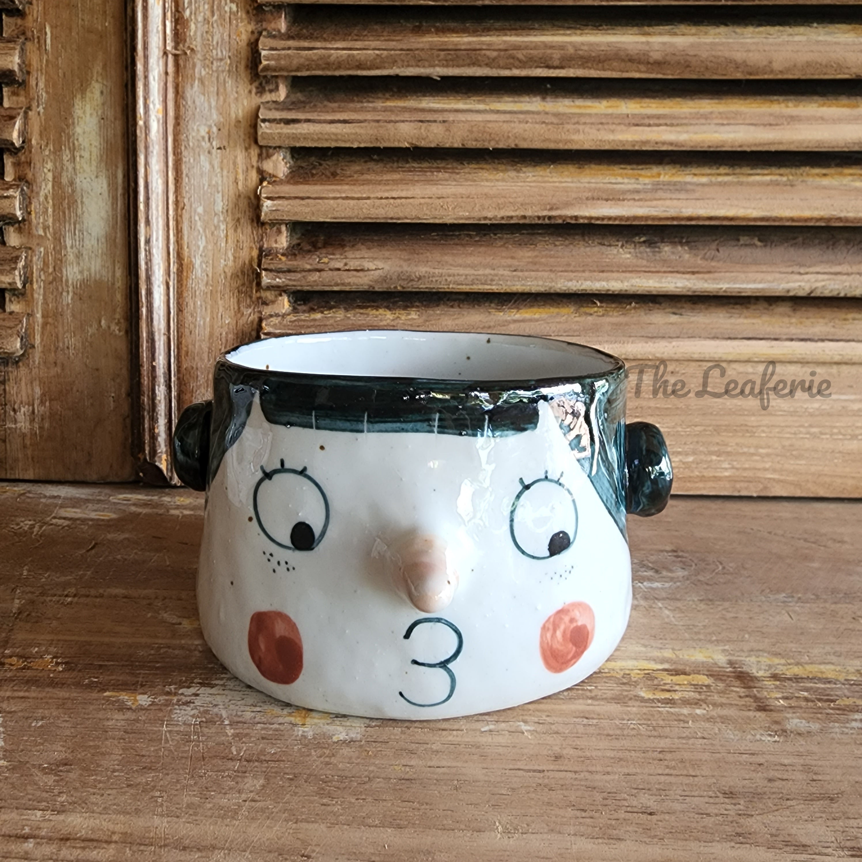 Vienne Hand-painted Matcha Bowl Chawan