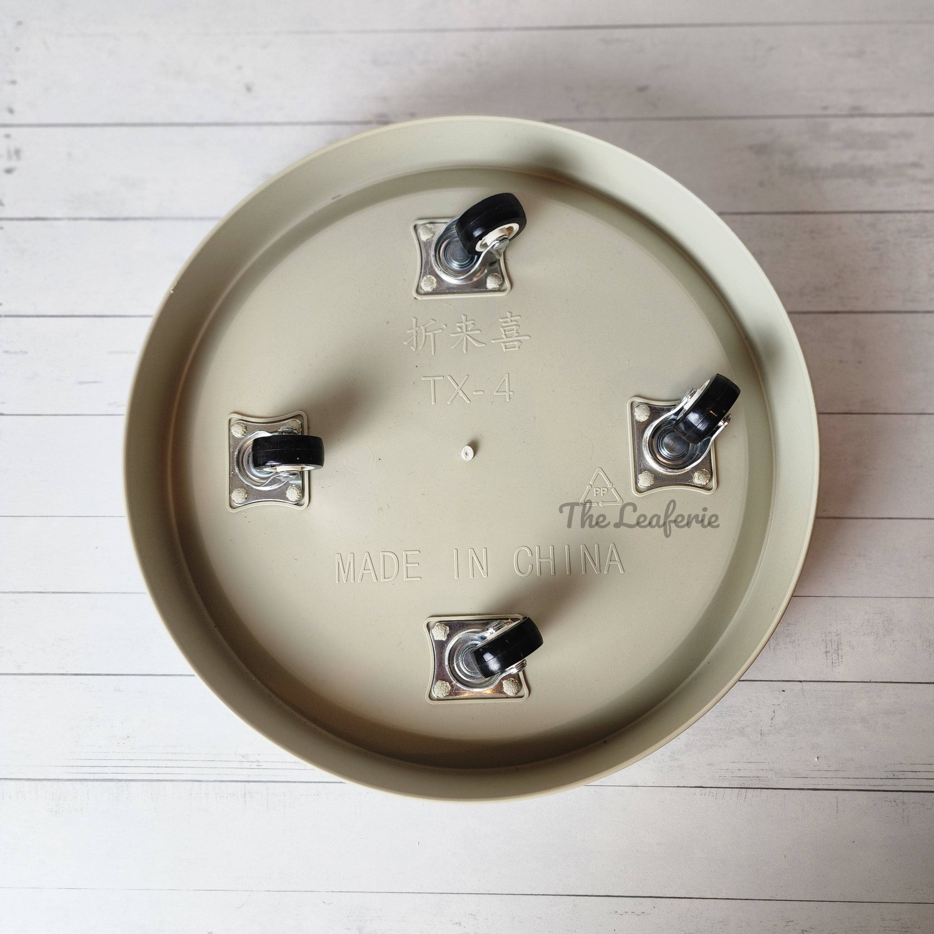 Round Movable Tray with Invisible wheels (5 Sizes)