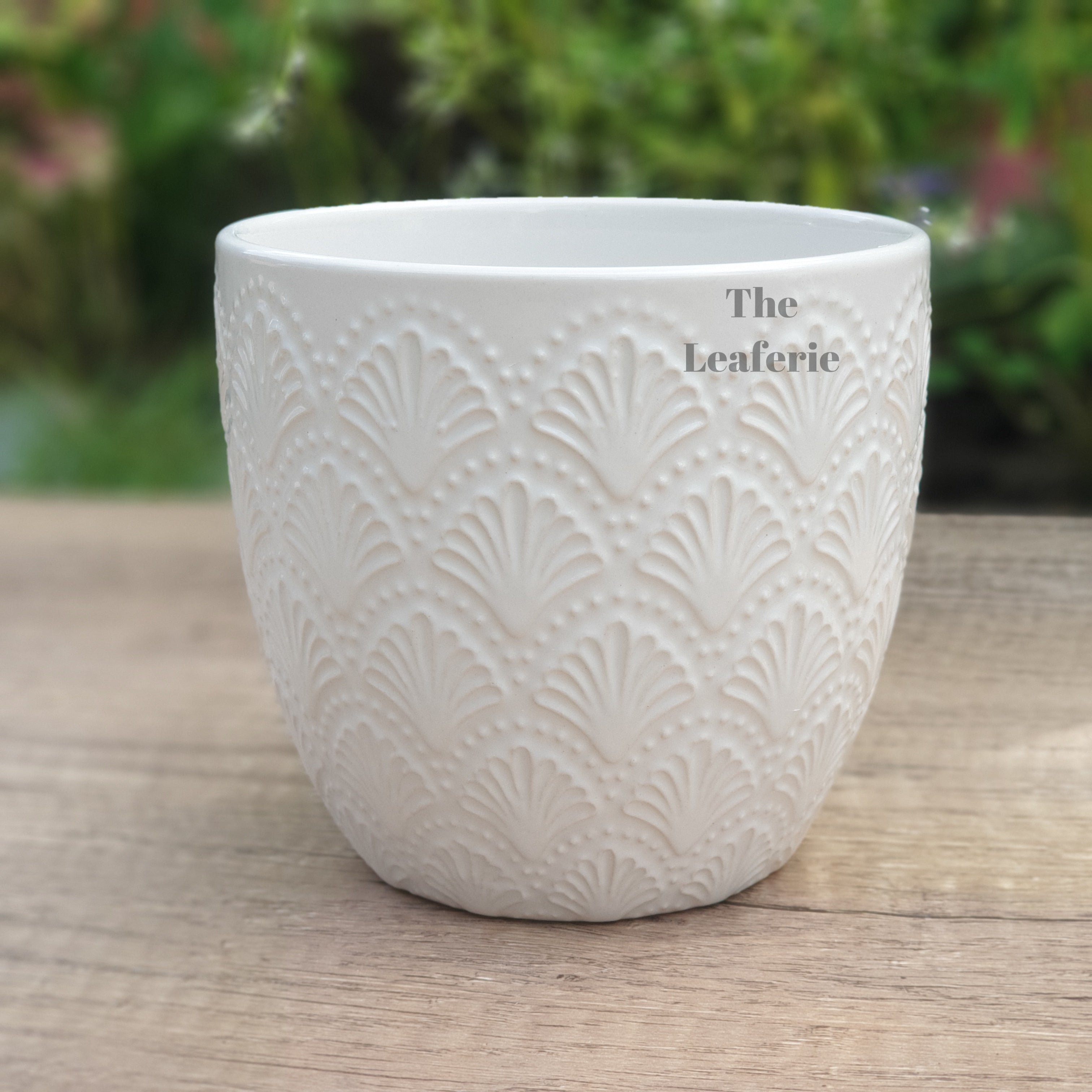 Lolia Flowerpot